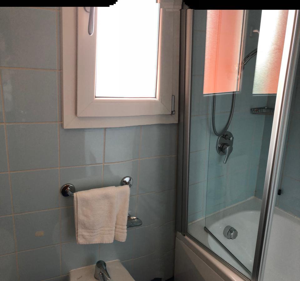 Hotel Dal Ponte Басано дел Грапа Екстериор снимка